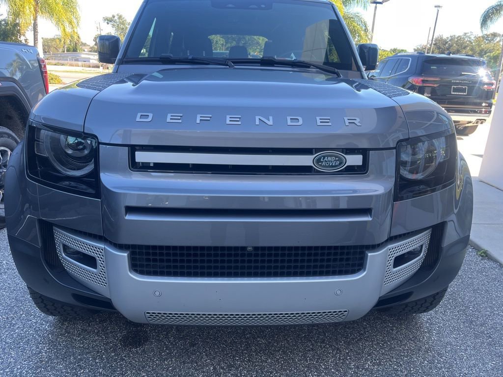 Used 2024 Land Rover Defender 110 SE