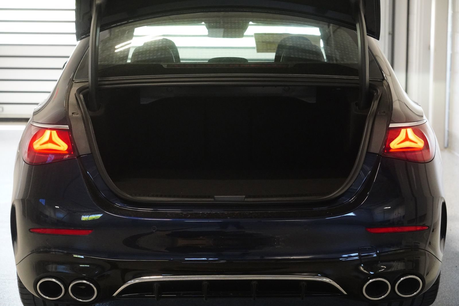 New 2026 Mercedes-Benz E 53 AMG e 4MATIC Sedan image 35