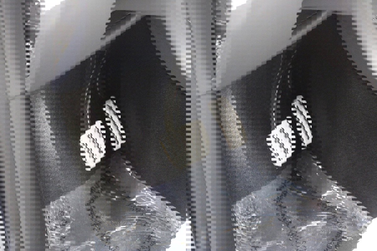 Used 2023 Tesla Model Y Performance image 37