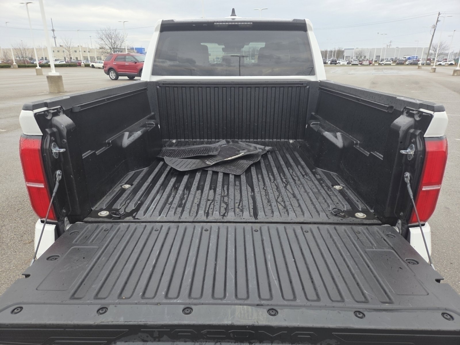 Used 2024 Toyota Tacoma SR5 image 18