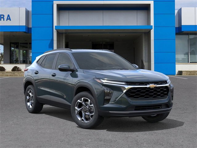 New 2026 Chevrolet Trax LT w/ Sunroof Package image 7