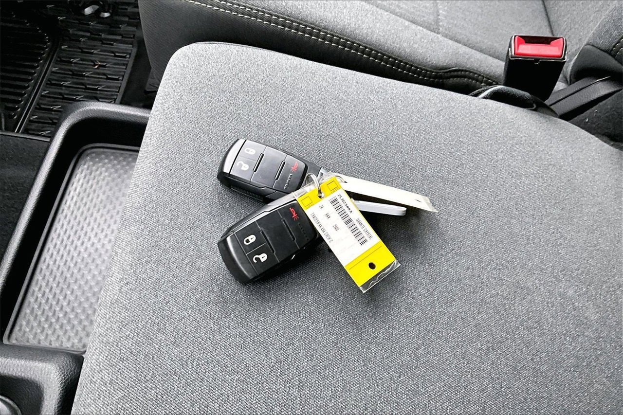 Certified 2024 RAM 2500 Tradesman w/ Chrome Appearance Group image 29