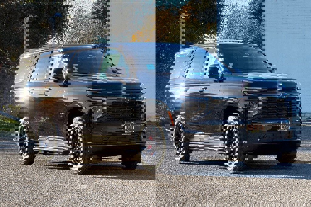 New 2026 Chevrolet Tahoe RST w/ RST Performance Edition image 2