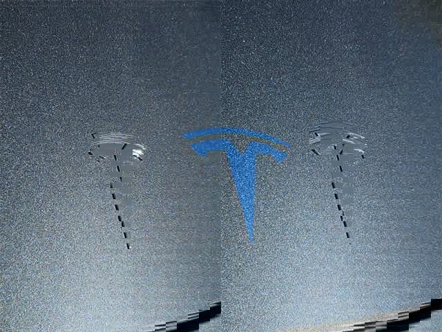 Used 2022 Tesla Model Y Long Range image 11