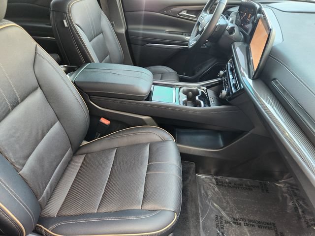 Used 2025 Chevrolet Traverse High Country AWD/4WD image 20