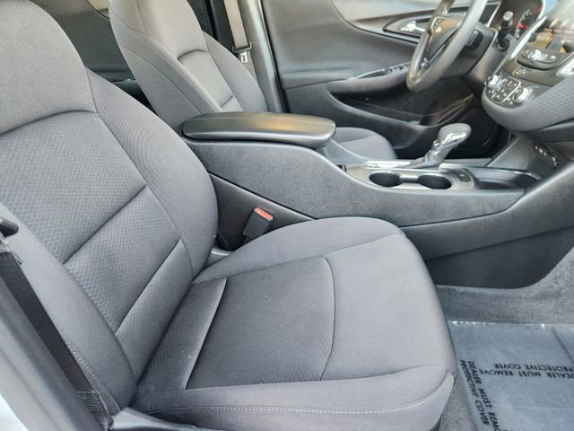 Used 2023 Chevrolet Malibu LT image 12