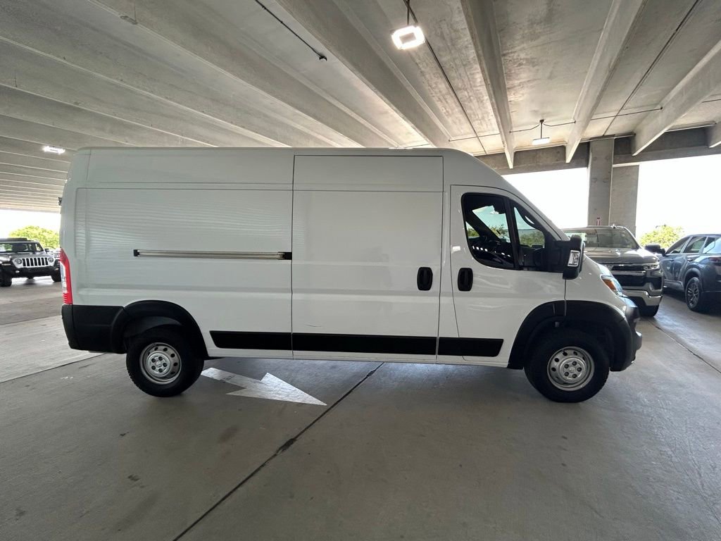 Used 2023 RAM ProMaster 2500 FWD image 6