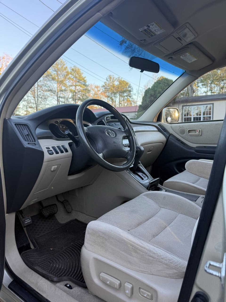 Used 2003 Toyota Highlander 4WD V6 image 20