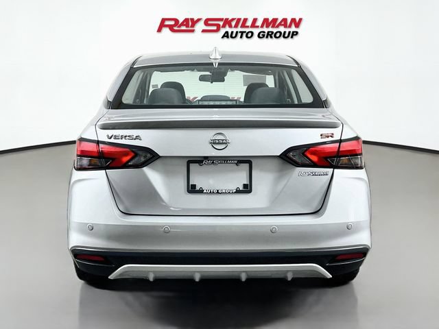 Used 2024 Nissan Versa SR FWD image 6