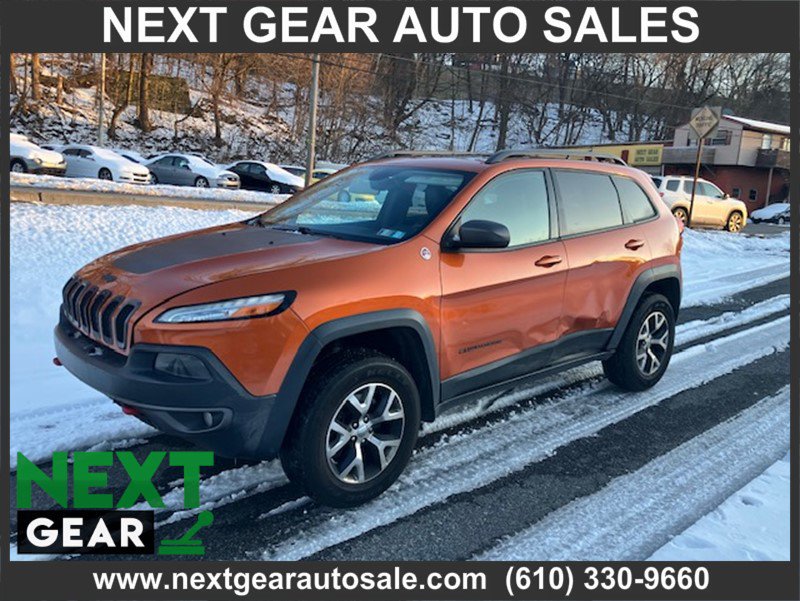 Used 2015 Jeep Cherokee Trailhawk w/ Comfort/Convenience Group image 4