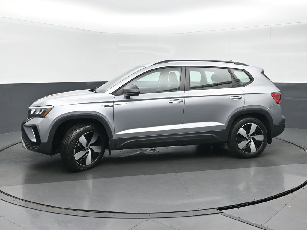 Used 2024 Volkswagen Taos S image 6