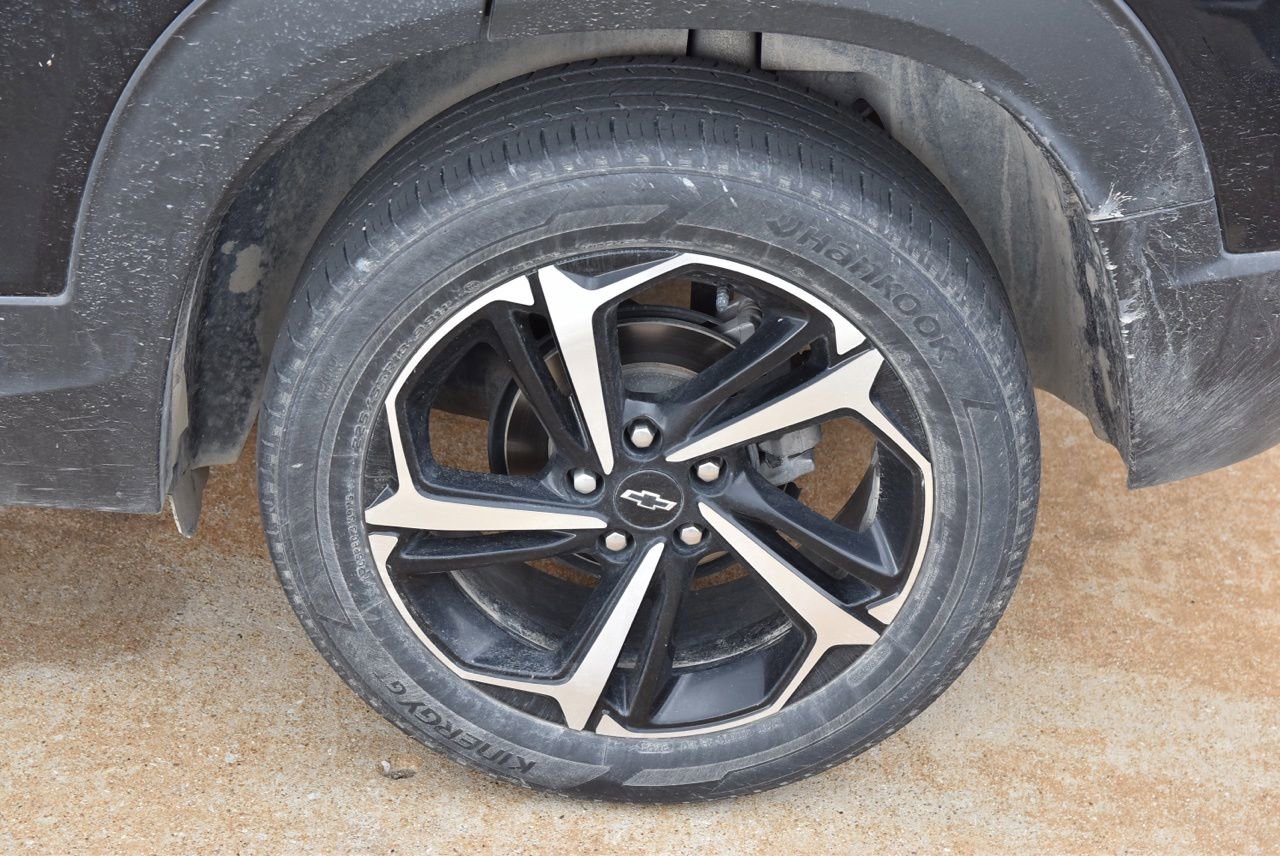 Used 2022 Chevrolet TrailBlazer RS FWD image 12