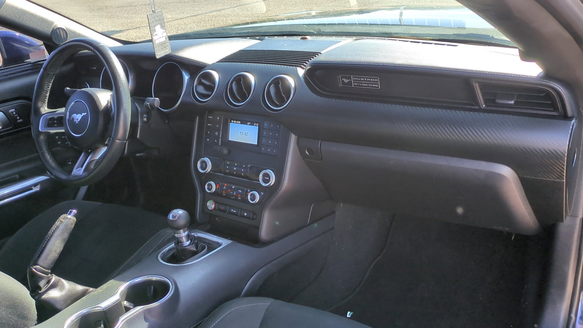 Used 2020 Ford Mustang Coupe RWD image 29