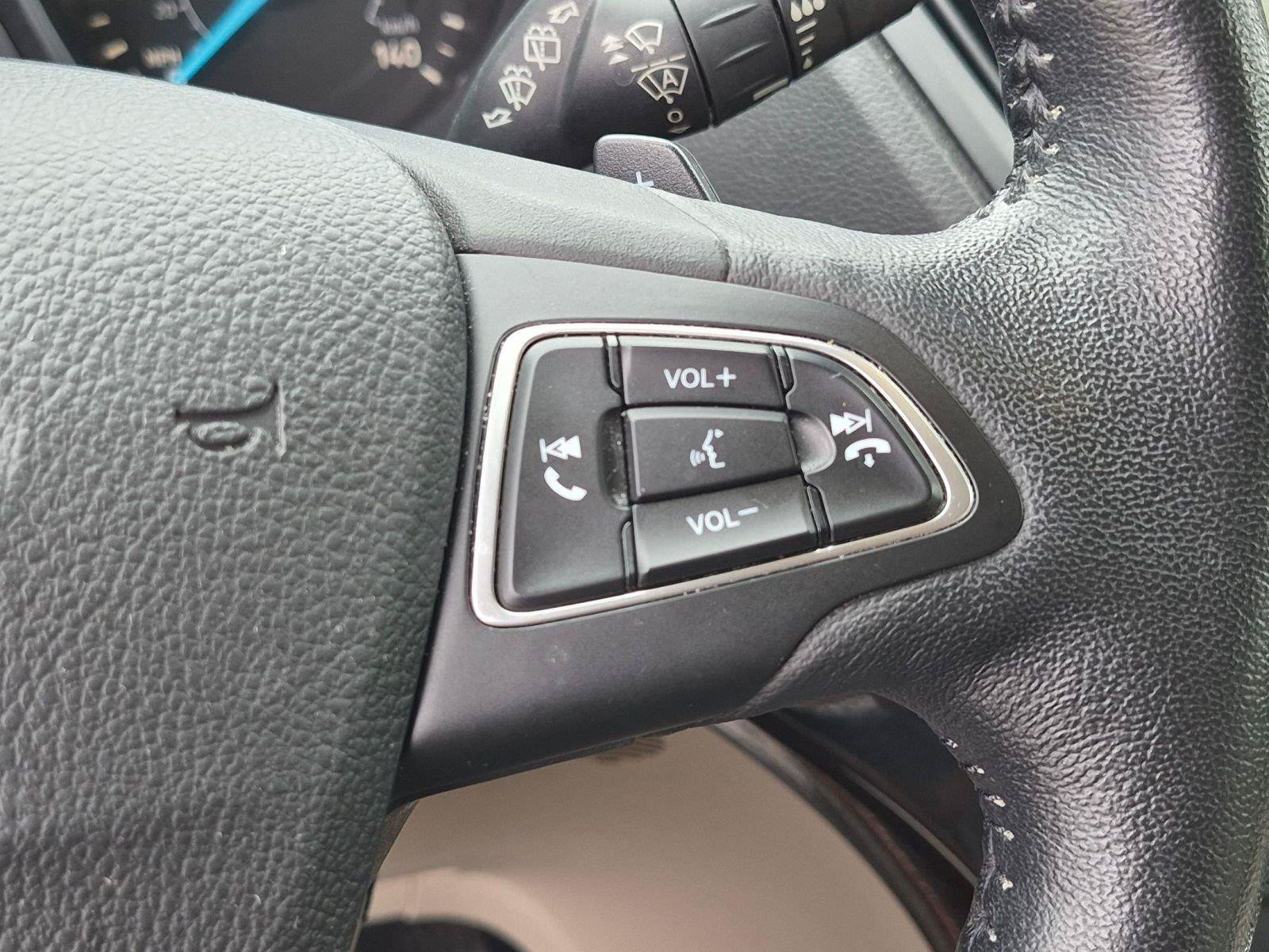 Used 2017 Ford Escape Titanium w/ Equipment Group 301A AWD/4WD image 37