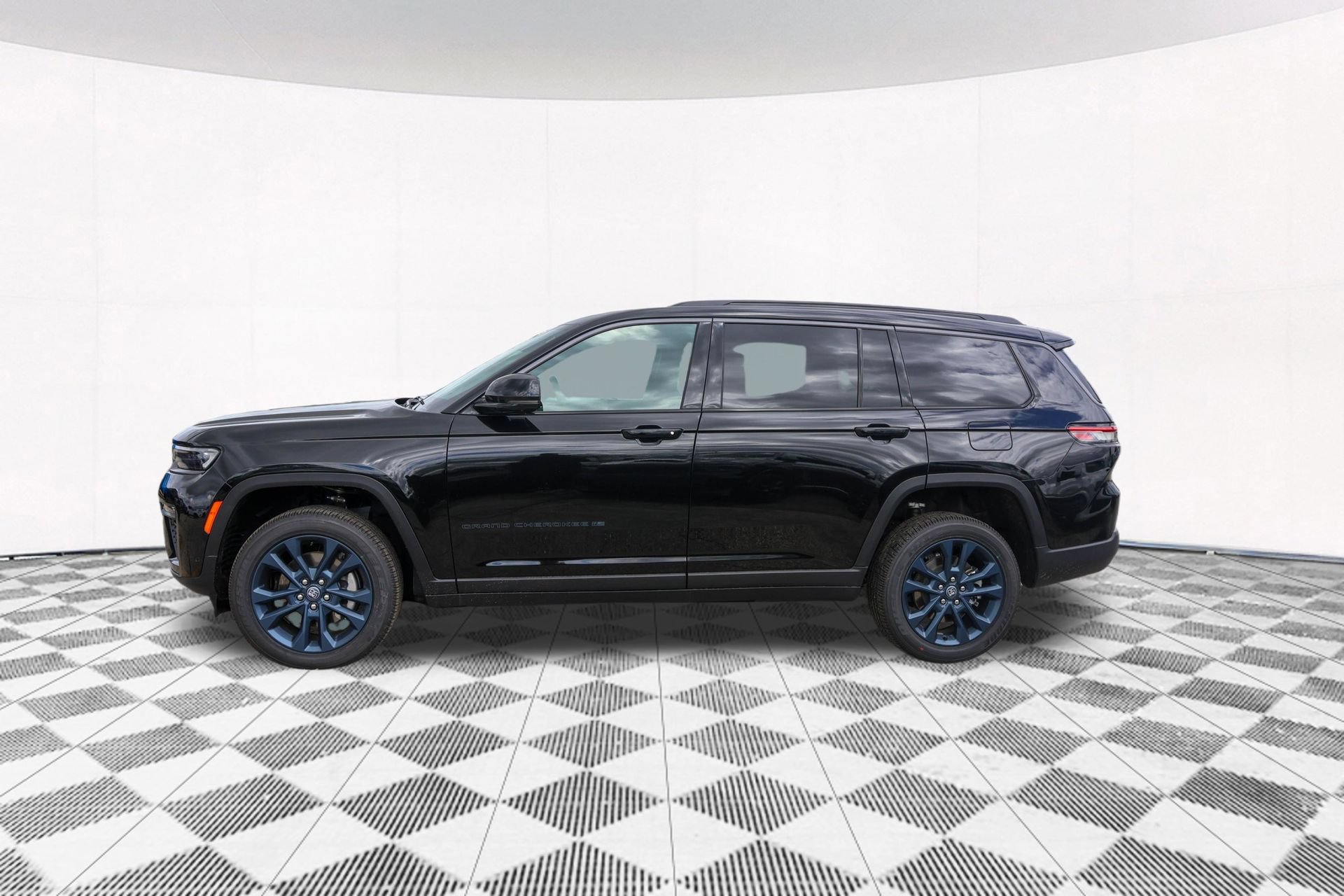 New 2026 Jeep Grand Cherokee L Limited AWD/4WD image 8
