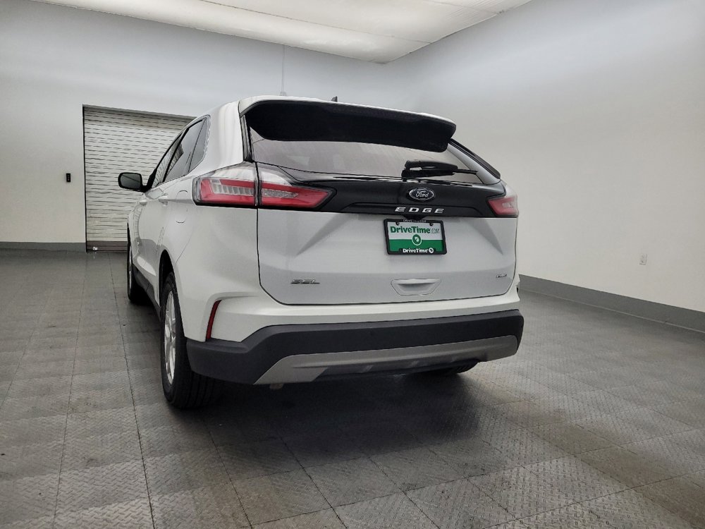 Used 2023 Ford Edge SEL image 6