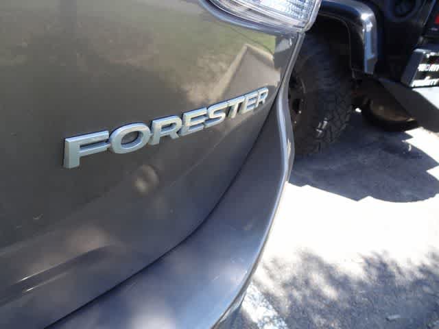 Used 2022 Subaru Forester Limited AWD/4WD image 17