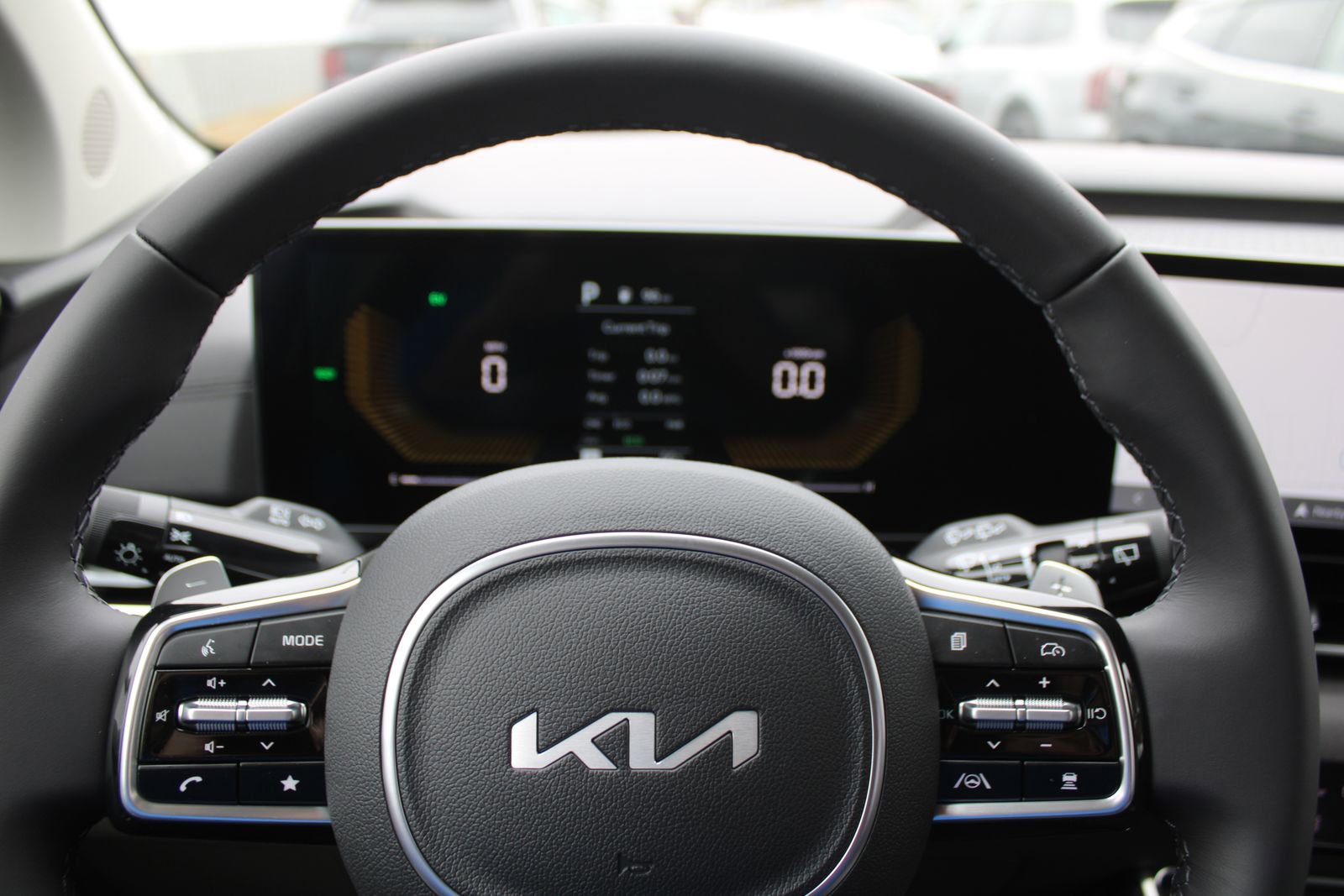 New 2026 Kia Carnival EX image 34