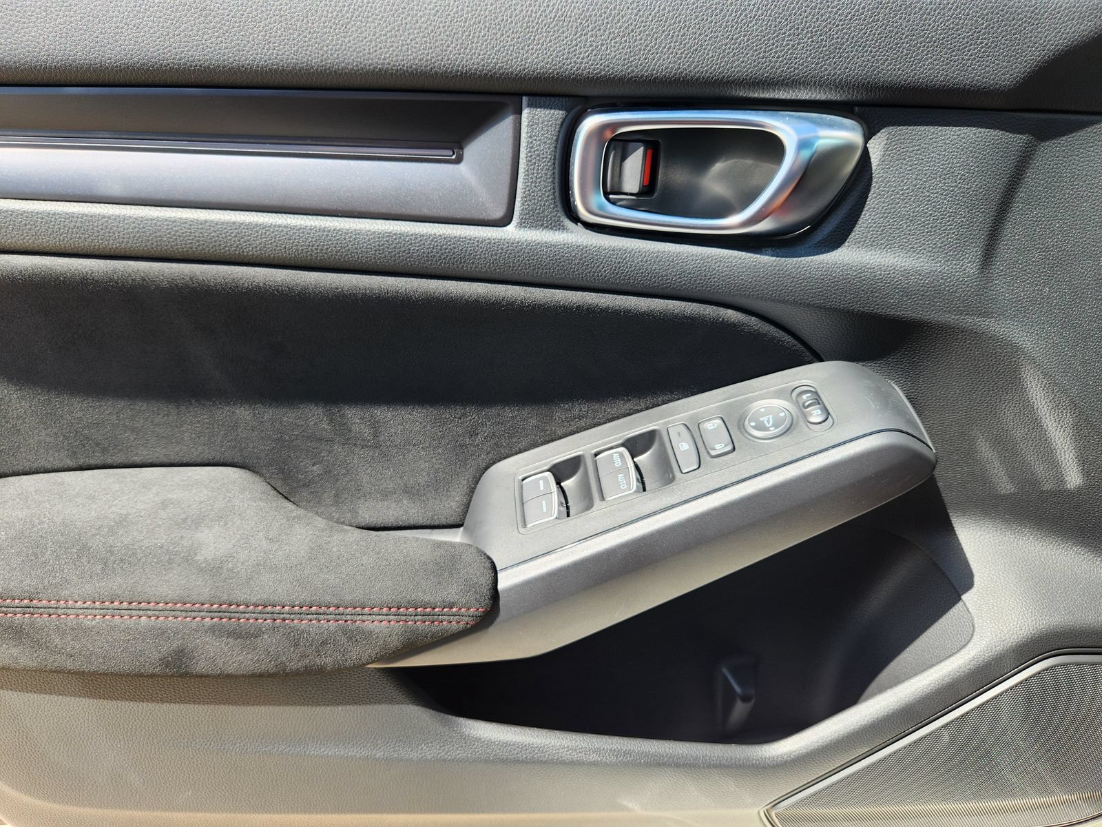 Used 2025 Honda Civic Type R image 33