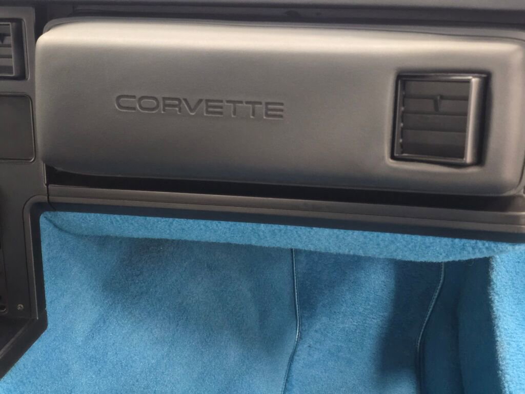 Used 1988 Chevrolet Corvette Convertible image 74