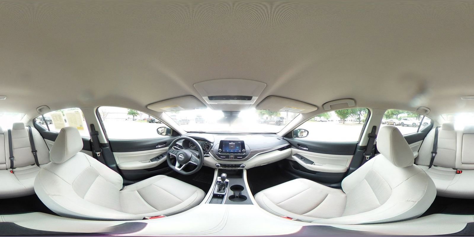 Used 2025 Nissan Altima 2.5 SV FWD image 42