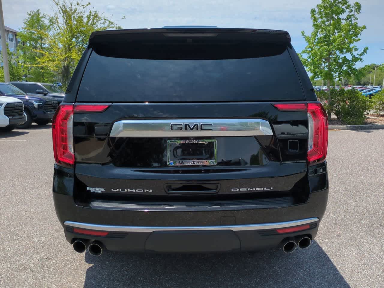 Used 2021 GMC Yukon Denali AWD/4WD image 5