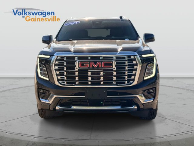 Used 2025 GMC Yukon Denali AWD/4WD image 9