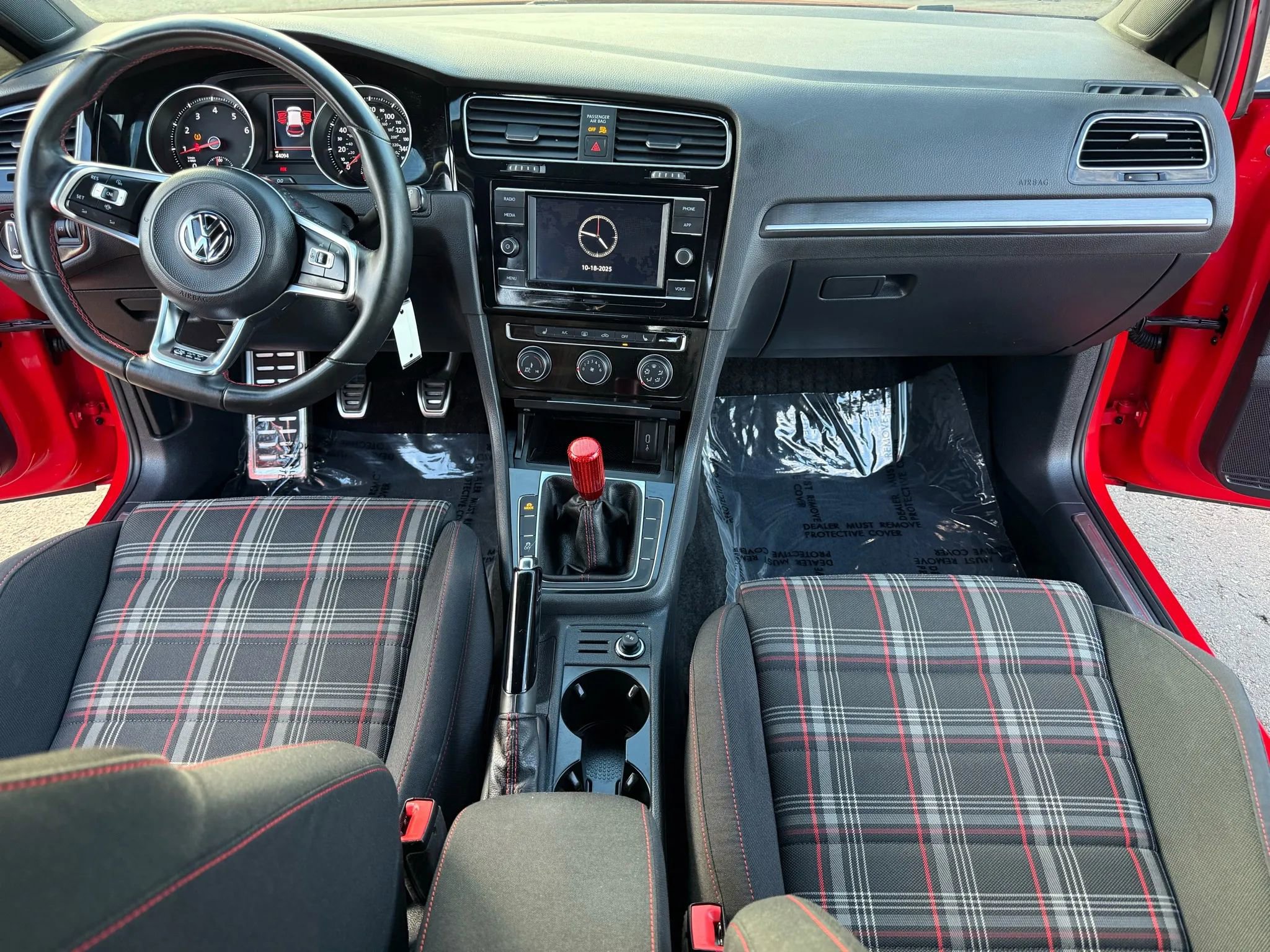 Used 2021 Volkswagen GTI S image 24