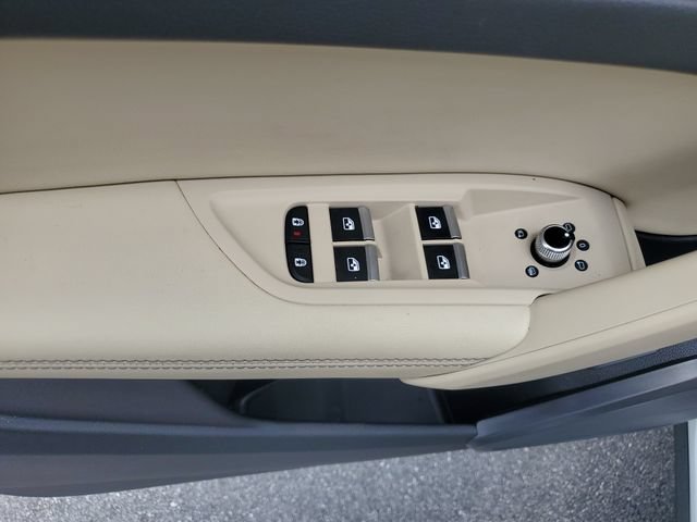 Used 2022 Audi Q5 2.0T Premium Plus AWD/4WD image 28