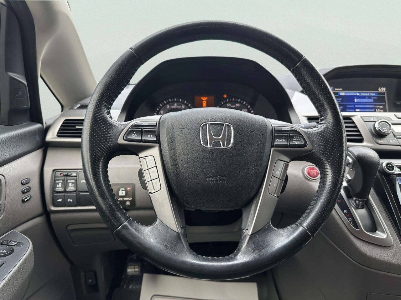 Used 2016 Honda Odyssey Touring Elite image 30