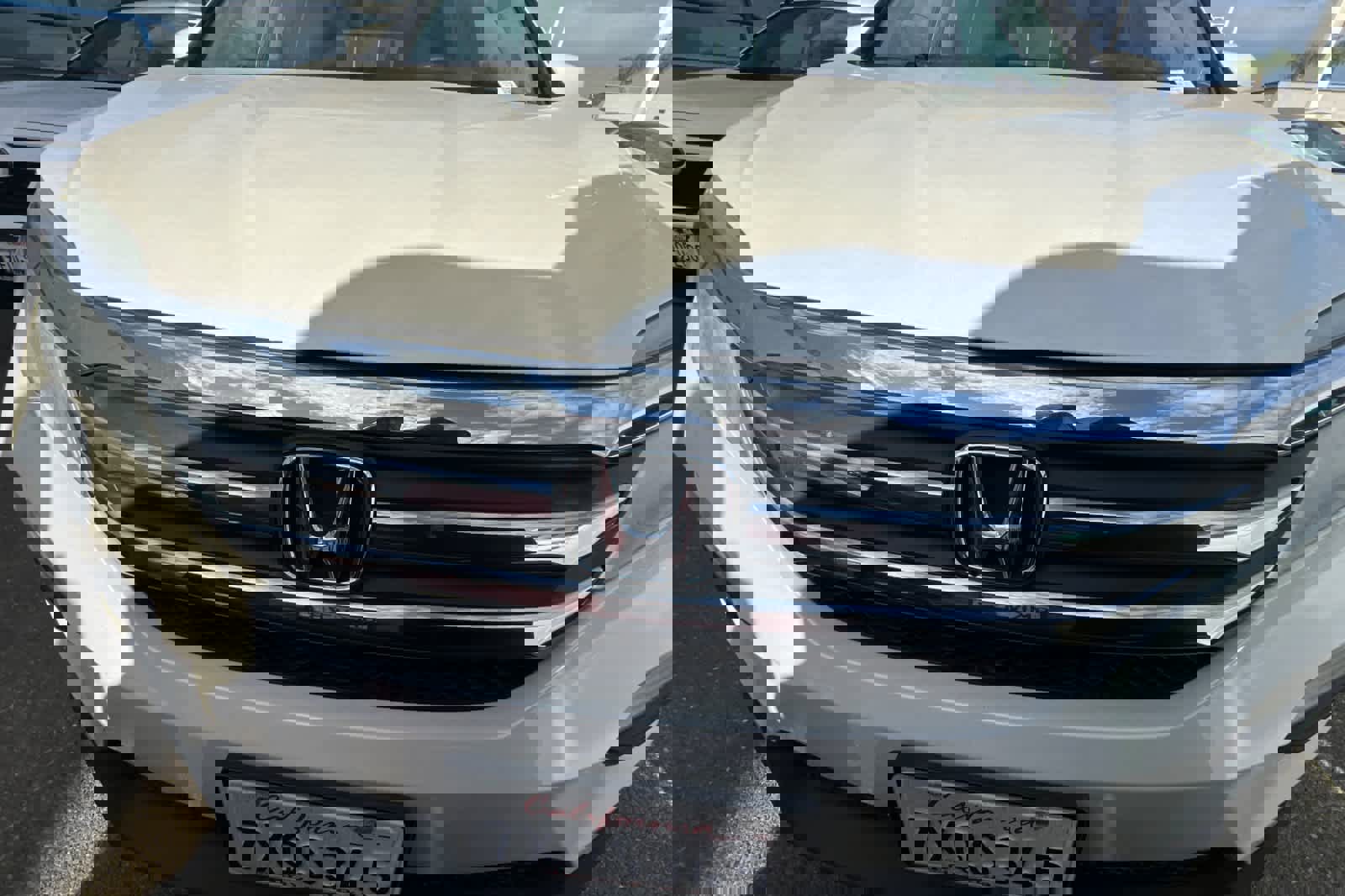 Used 2017 Honda Pilot EX-L image 12