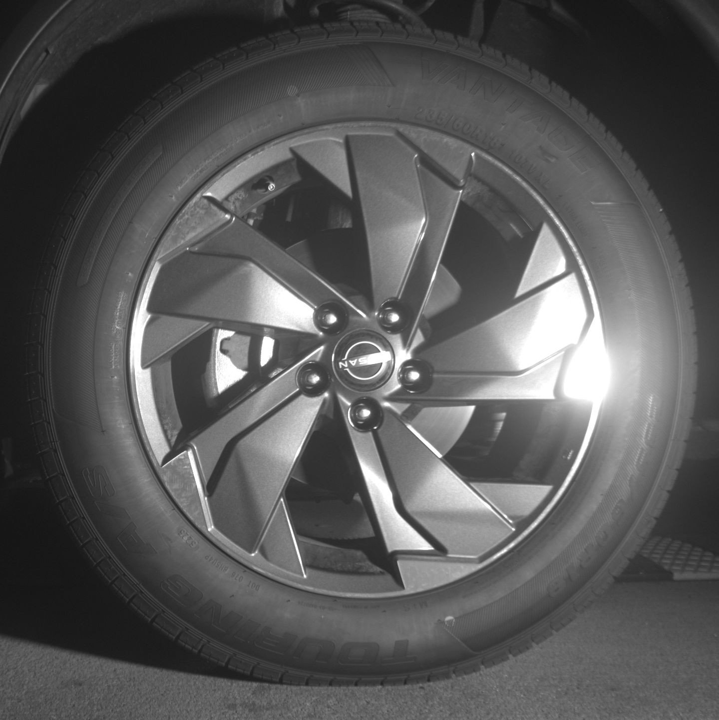 Used 2025 Nissan Rogue SV image 12