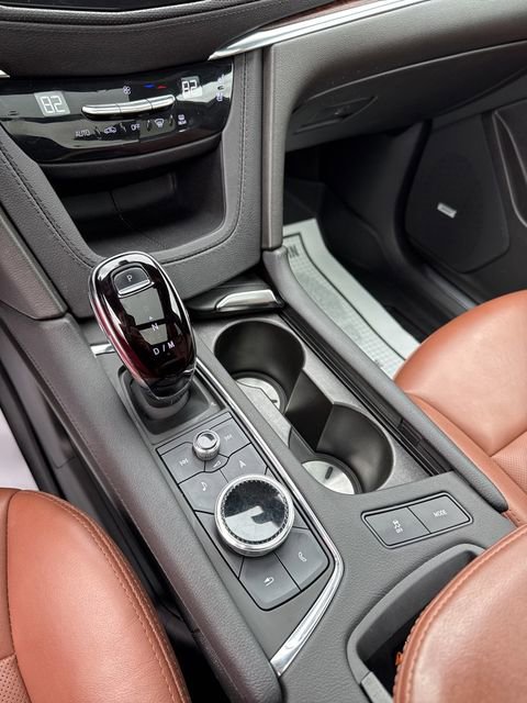 Used 2023 Cadillac XT5 Premium Luxury w/ Technology Package image 15