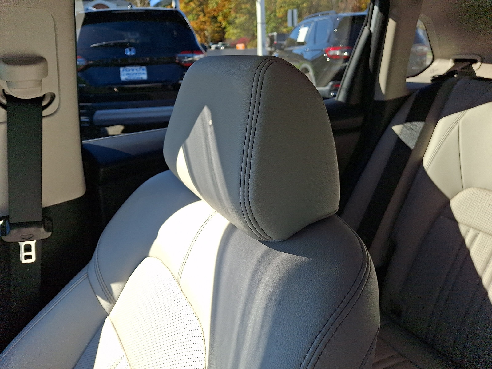 Certified 2024 Honda HR-V EX-L image 17