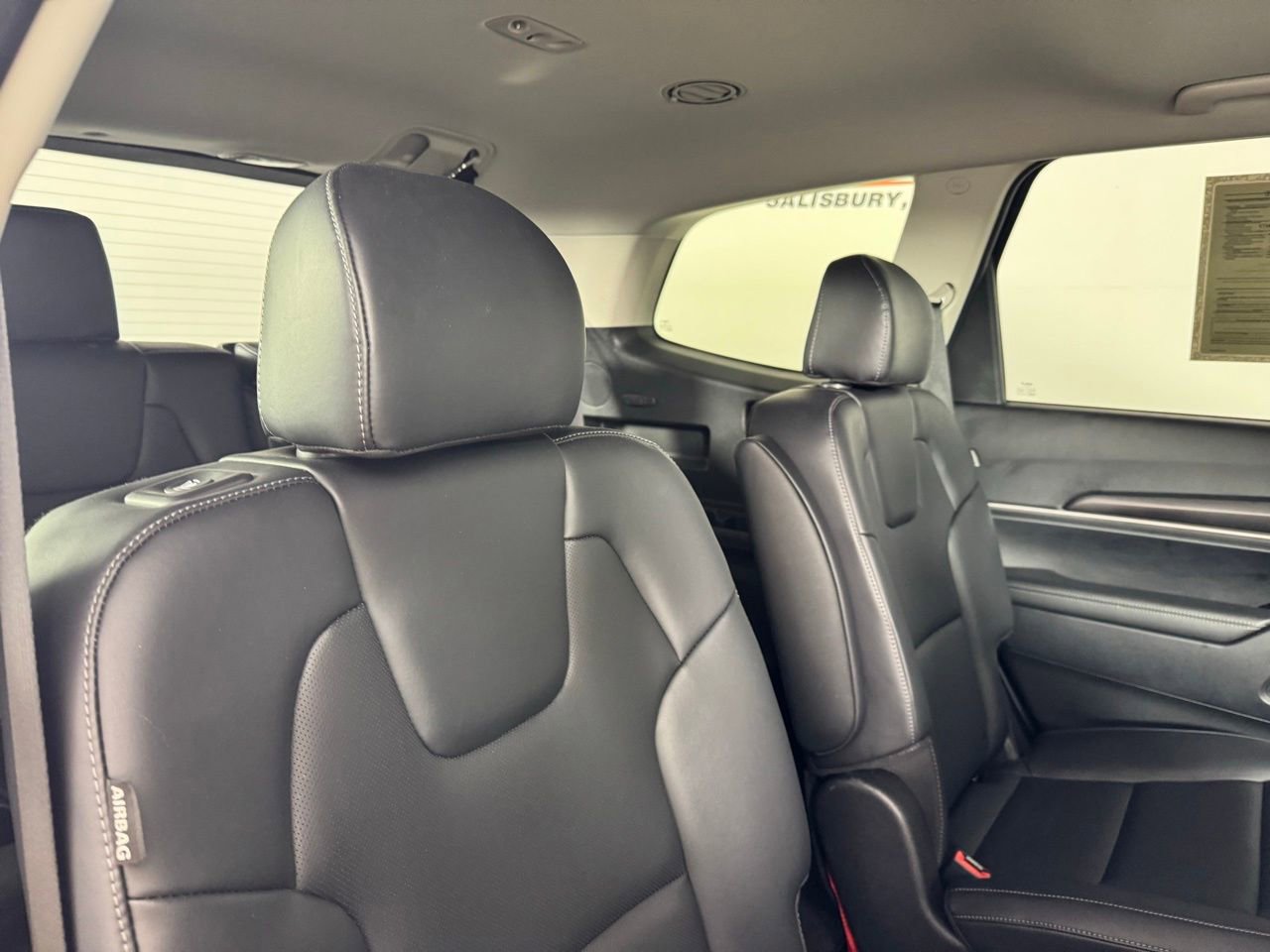 Used 2025 Kia Telluride S image 30