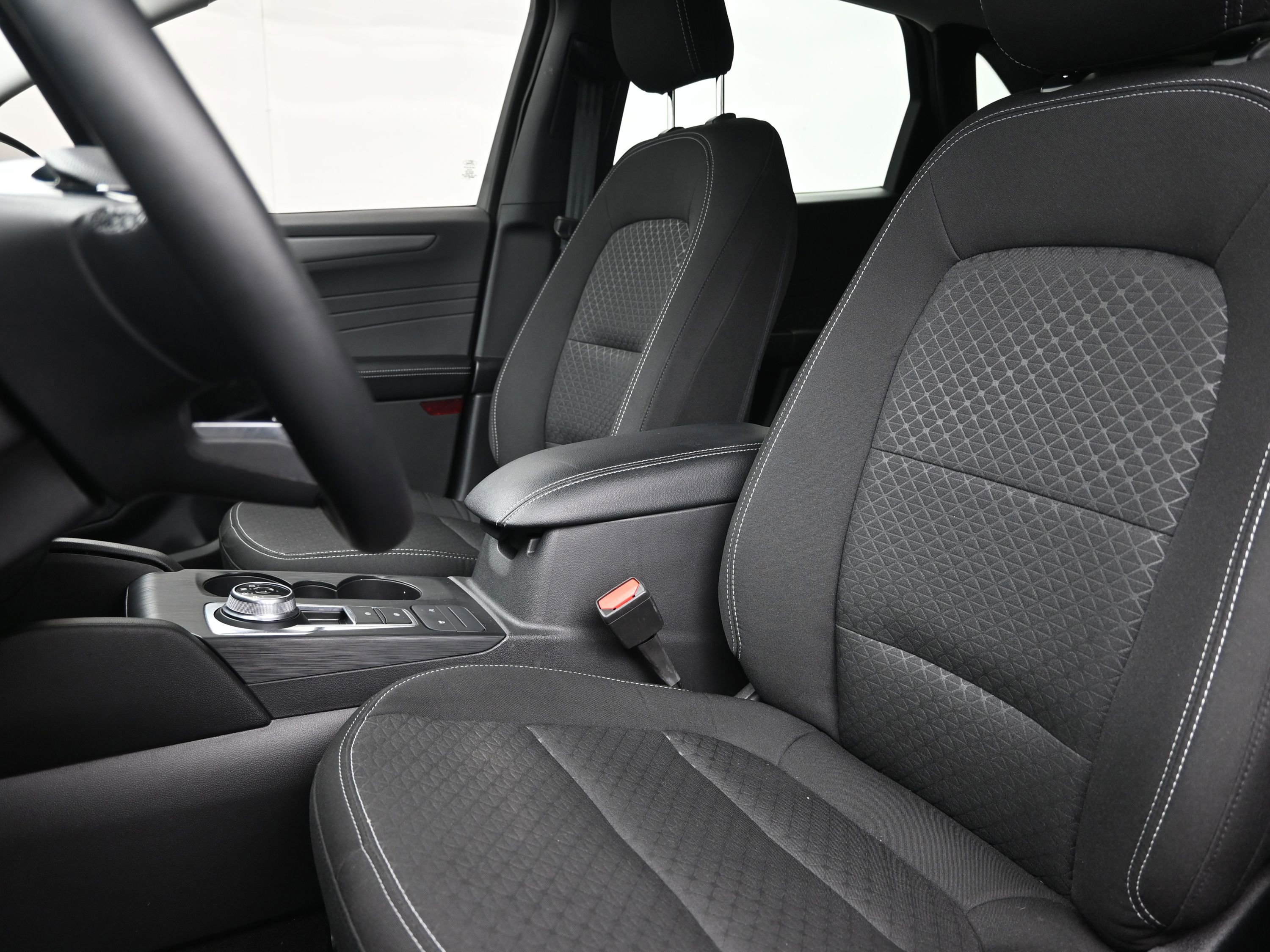 Used 2024 Ford Escape Active AWD/4WD image 10