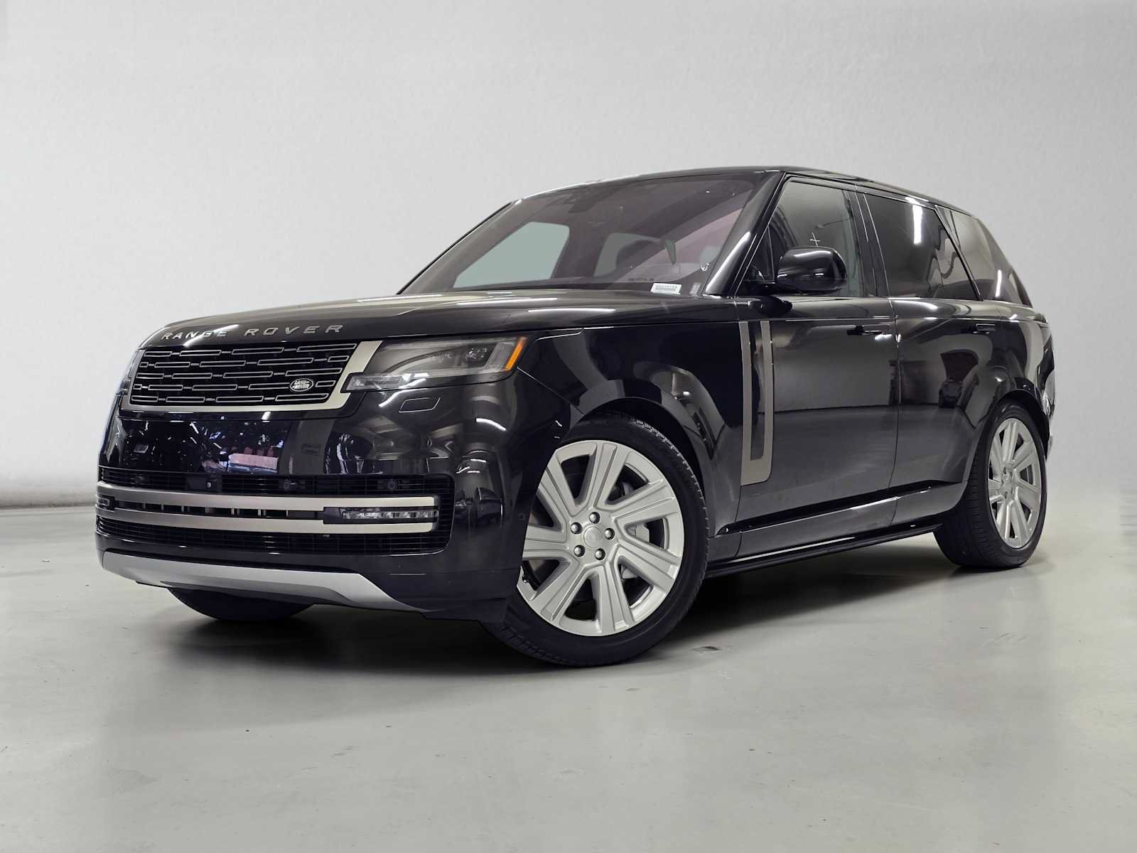 Used 2023 Land Rover Range Rover SE