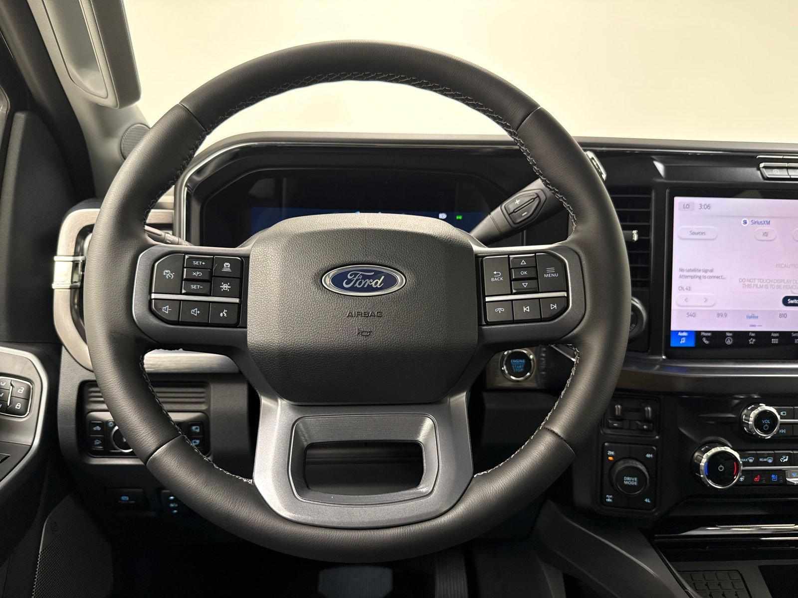 New 2026 Ford F250 Lariat w/ Lariat Ultimate Package AWD/4WD image 29