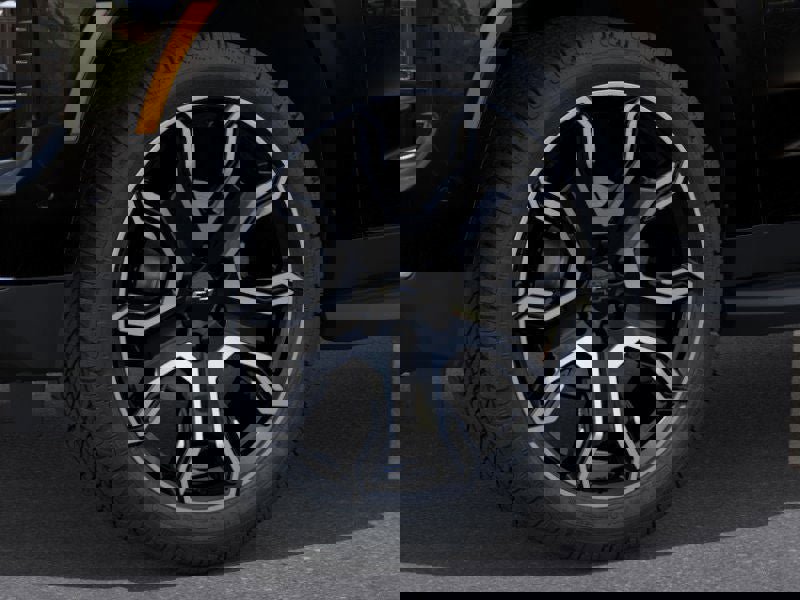 New 2026 Chevrolet Suburban RST image 9