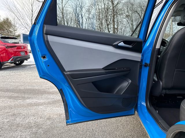 Certified 2023 Volkswagen Taos SEL image 23