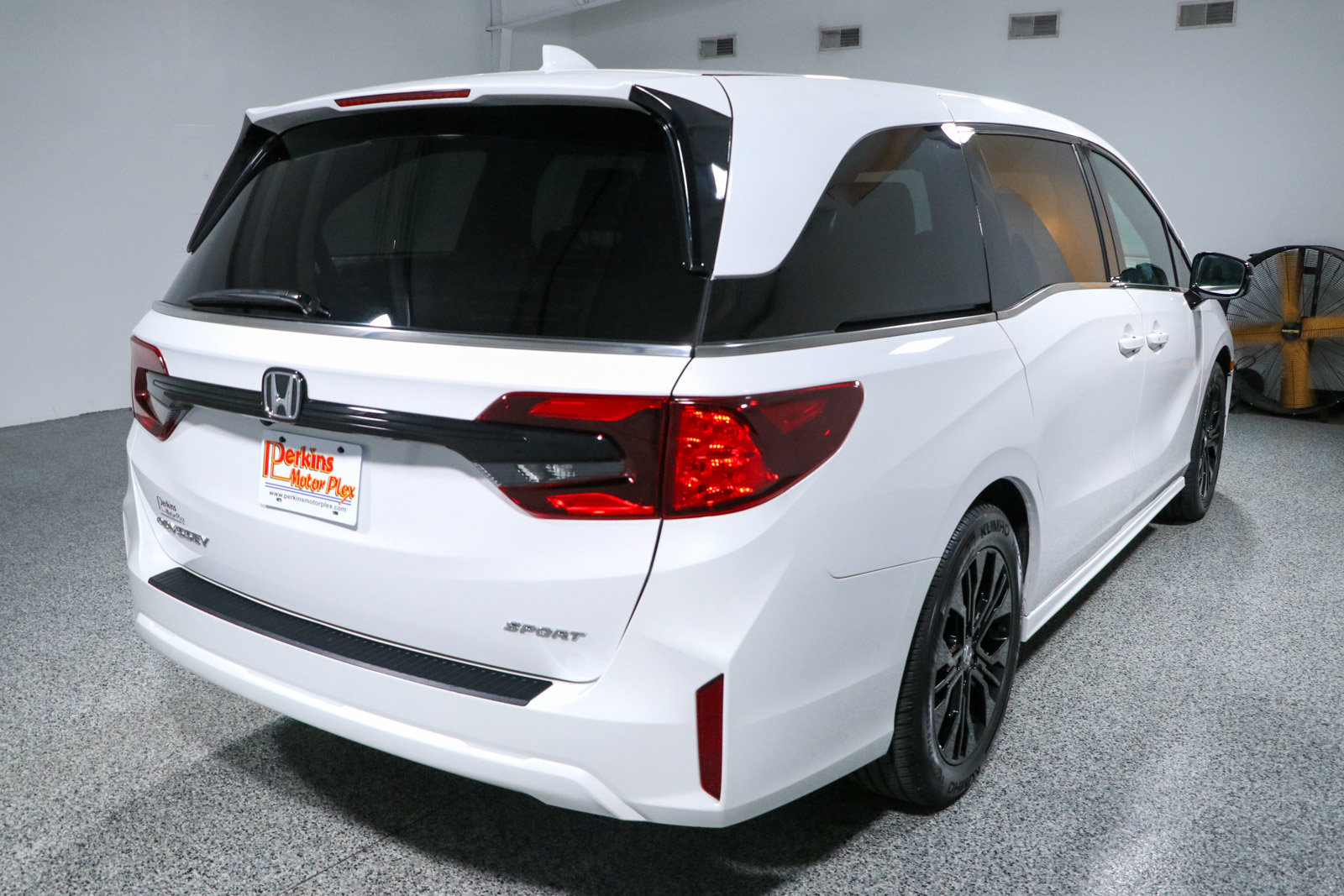 Used 2025 Honda Odyssey Sport-L image 7