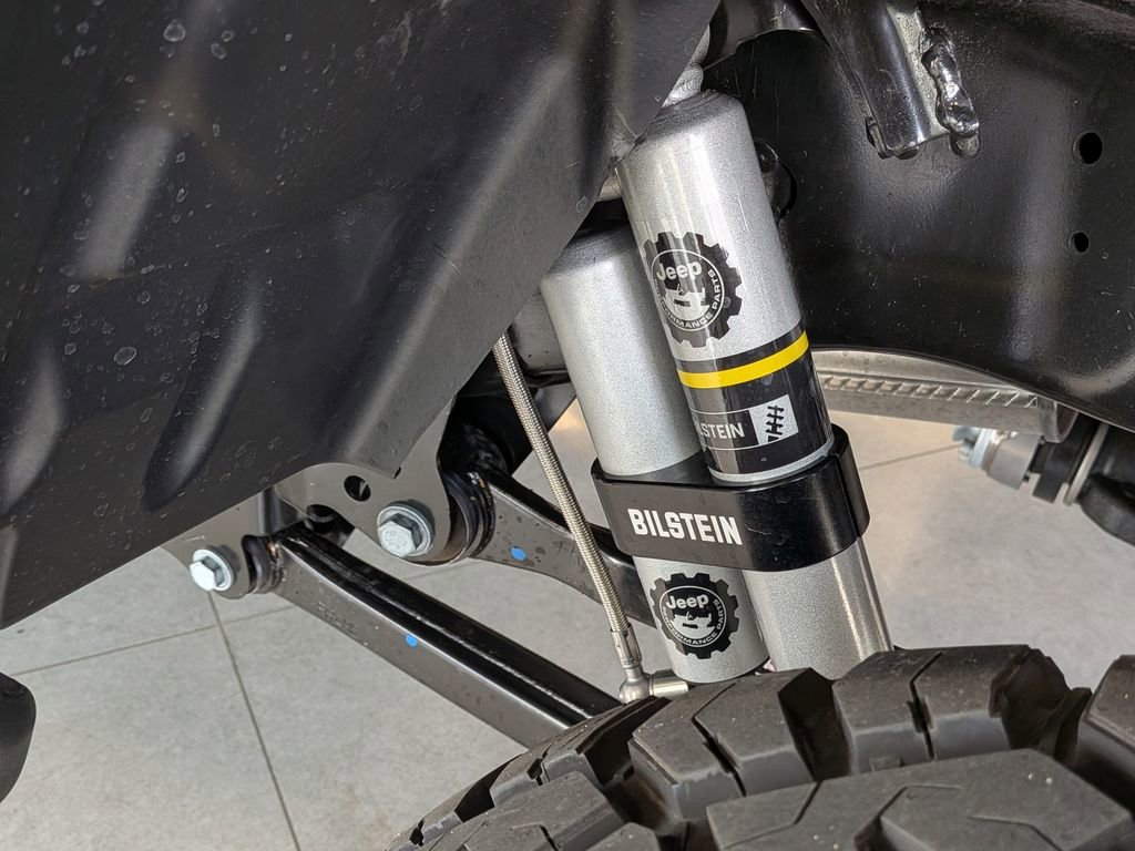 New 2025 Jeep Gladiator Sport image 47