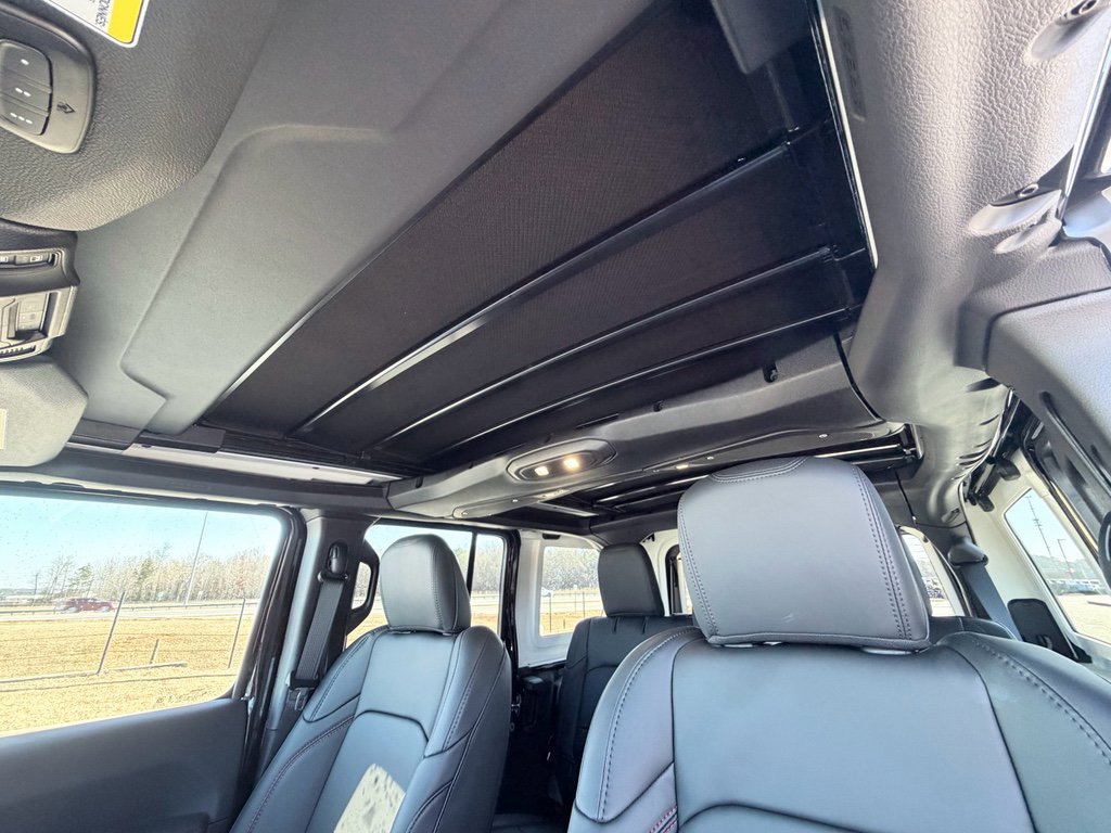 New 2026 Jeep Wrangler Unlimited Rubicon 392 image 12