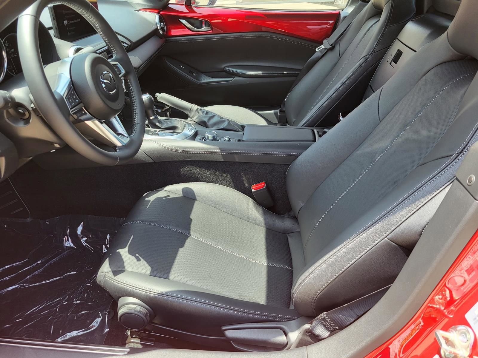 New 2026 MAZDA MX-5 Miata RF Grand Touring RWD image 12