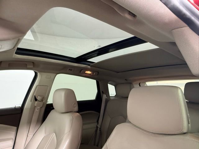 Used 2012 Cadillac SRX Luxury image 33