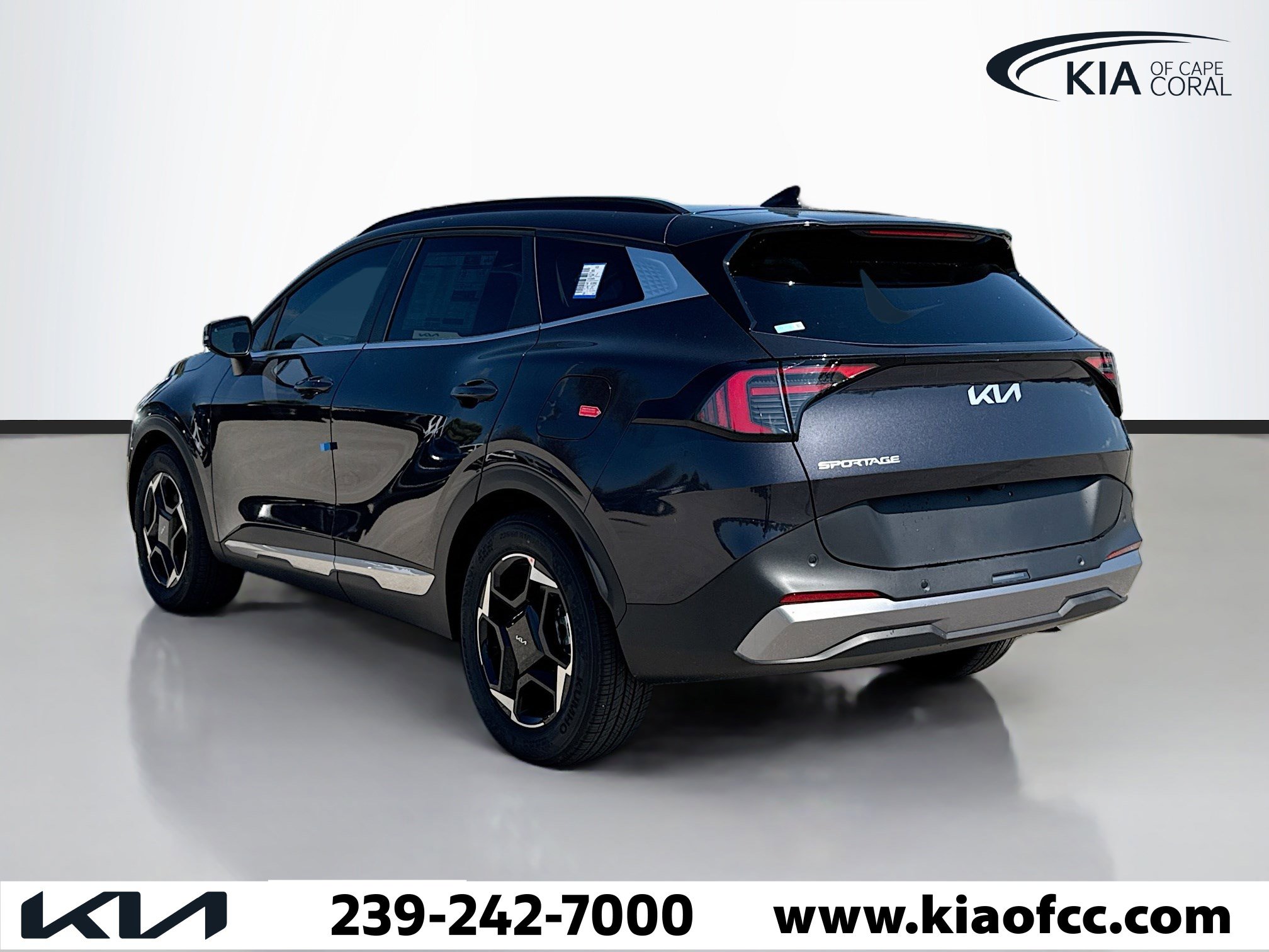 New 2026 Kia Sportage EX image 3