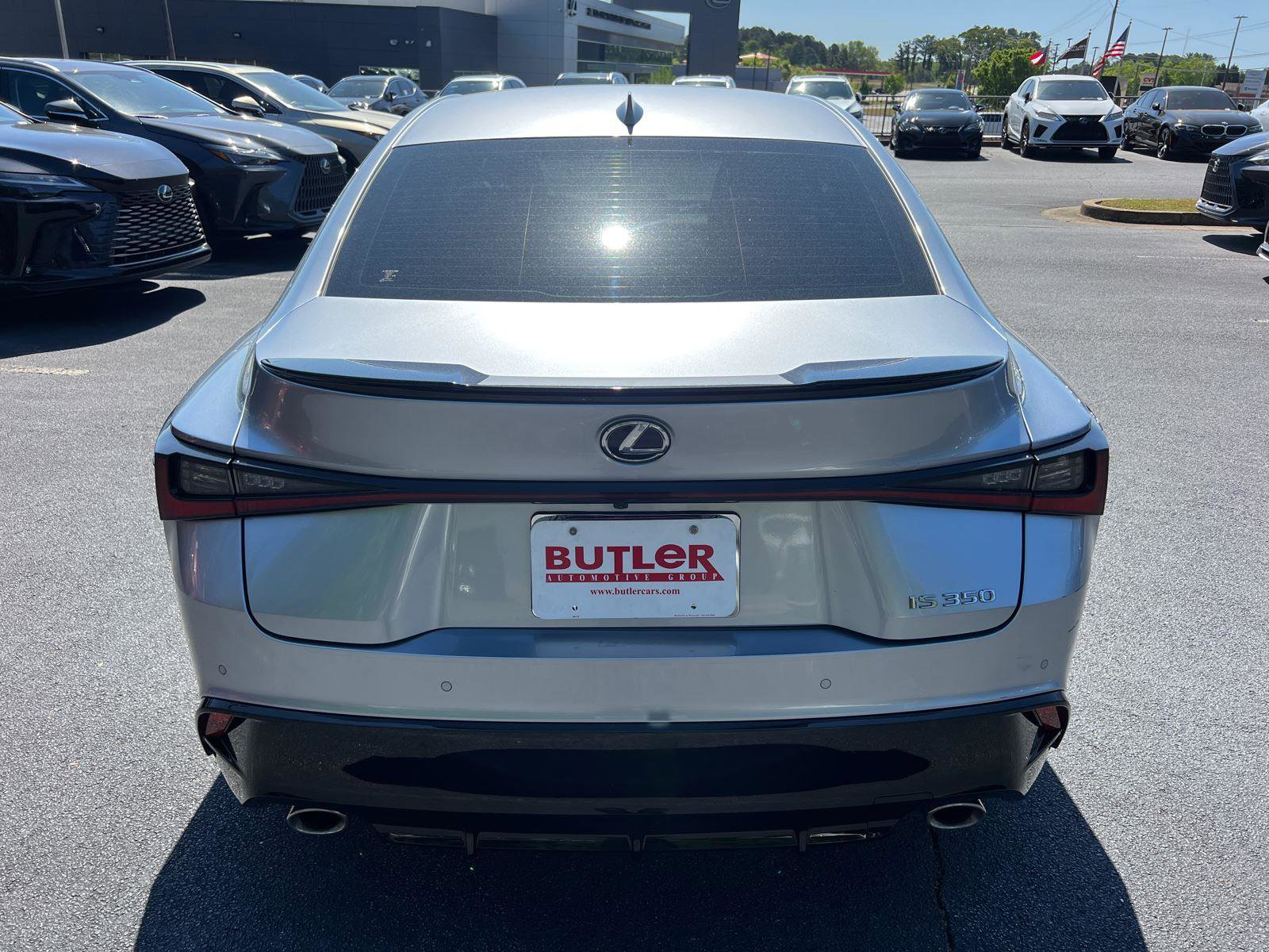 Used 2023 Lexus IS 350 F Sport RWD image 7