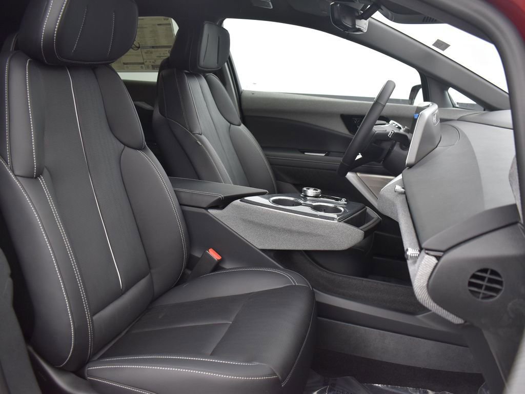 New 2026 Cadillac Optiq Sport 2 w/ LPO, Floor Liner Package image 35