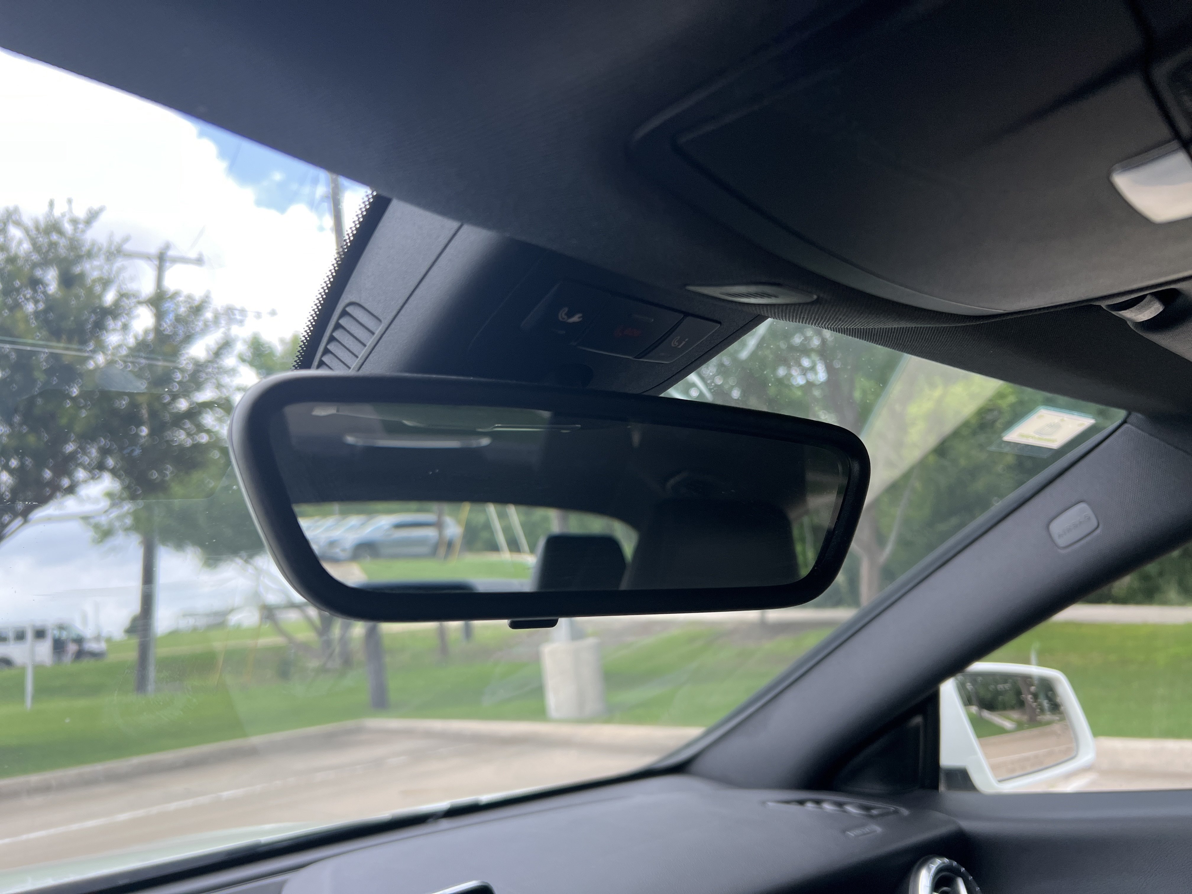 Used 2016 Mercedes-Benz CLA 250 image 23