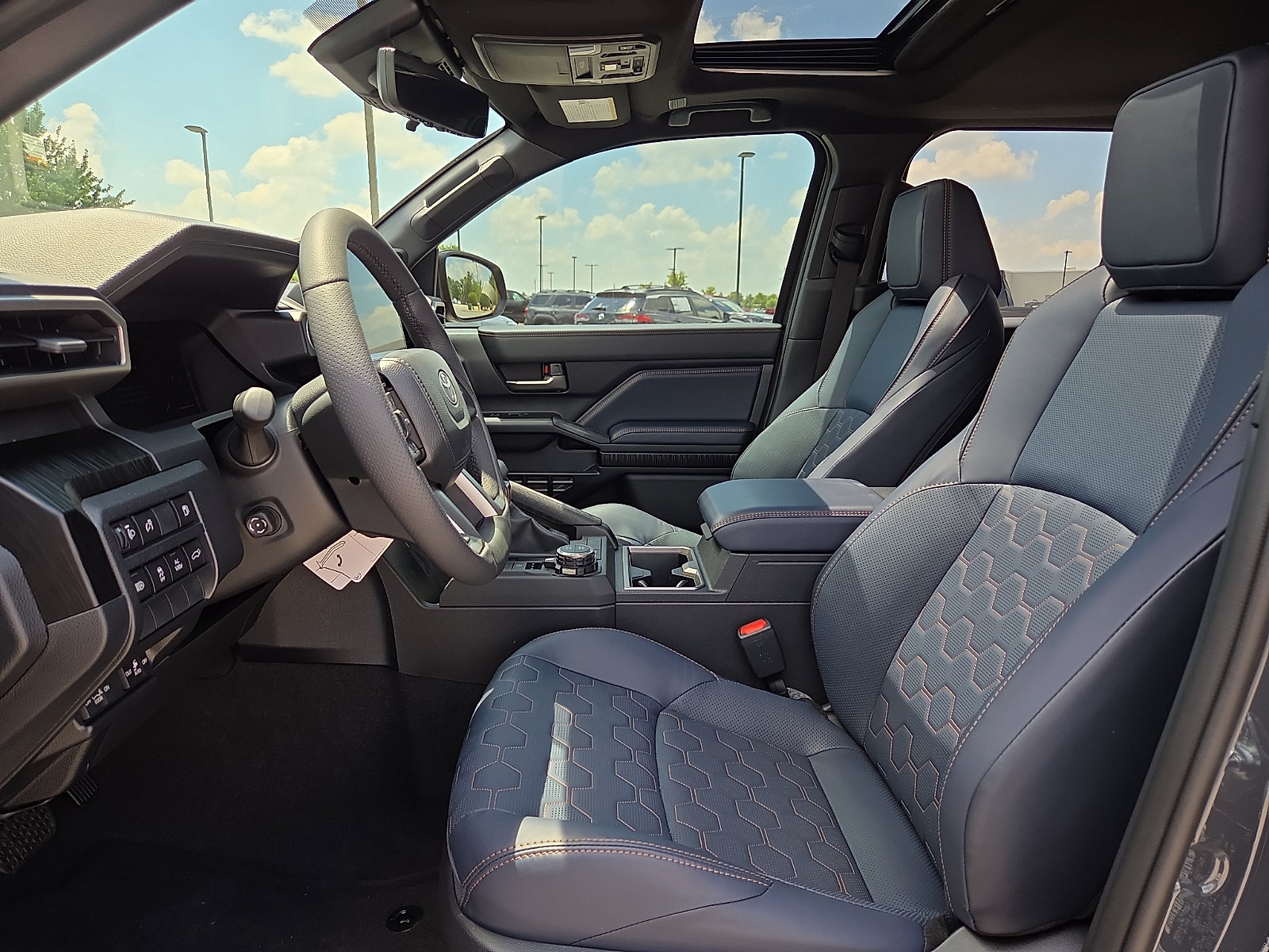 New 2026 Toyota 4Runner Platinum AWD/4WD image 9